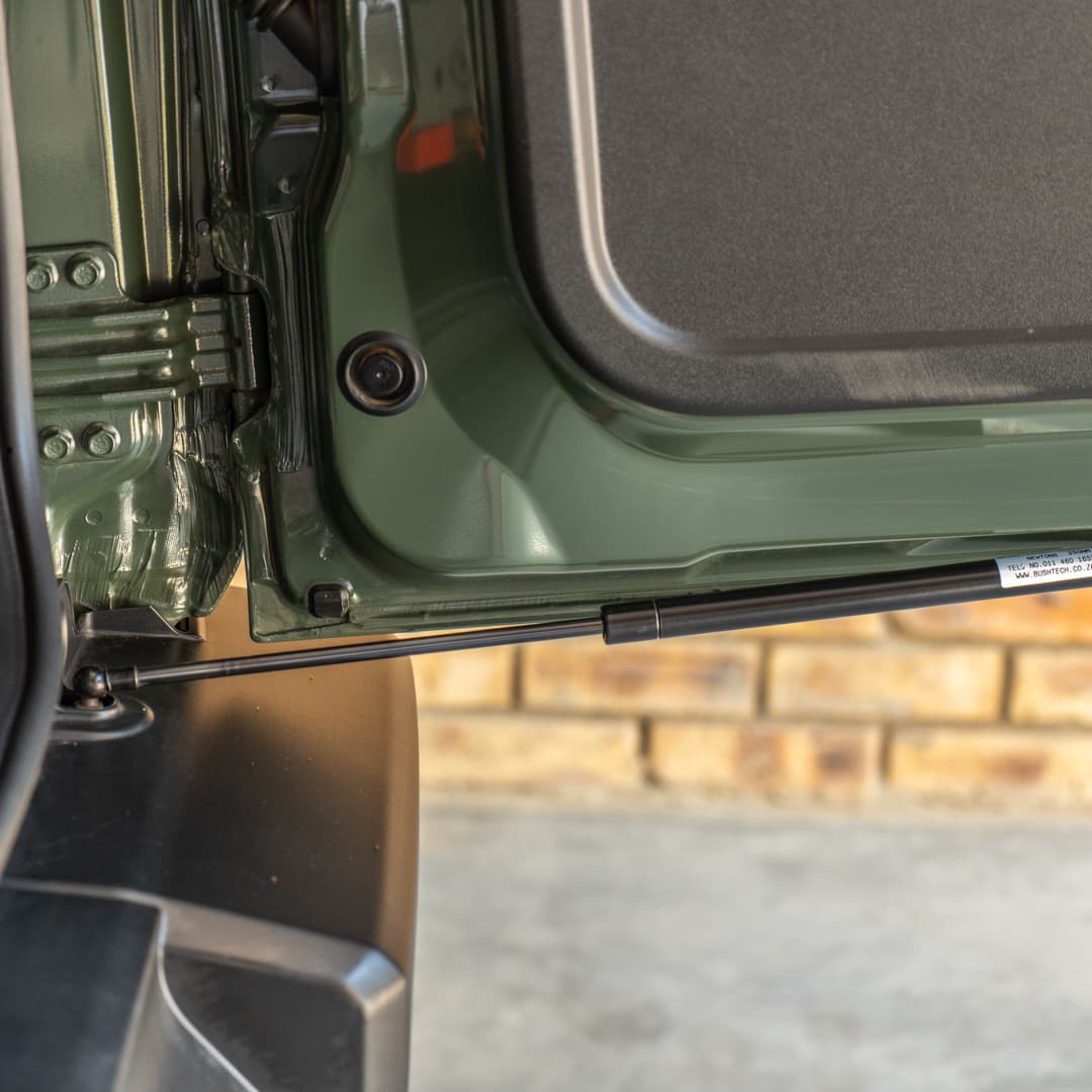 Jimny Rear Door Strut Extension