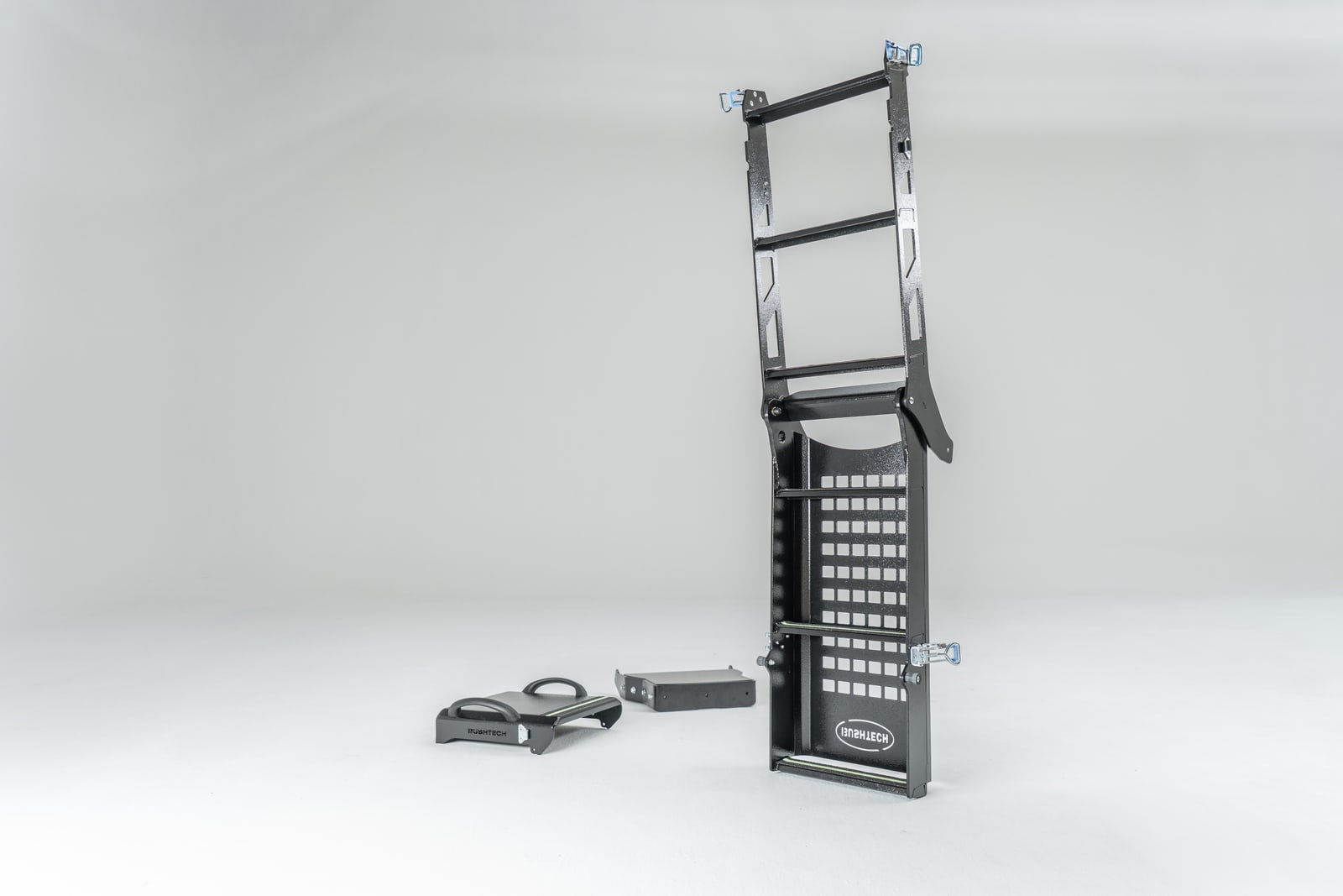 Tray Ladder
